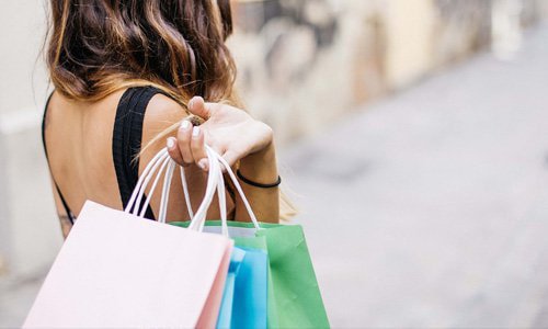 服装网站建设中的视觉风格分析