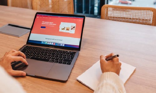 解锁网页设计新高度：打造兼具美感与实力的视觉体验