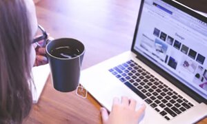 企业网站如何排名百度首页？实用方法解析