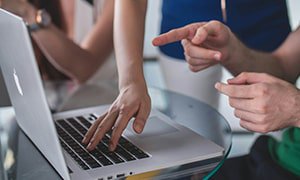 家居装饰案例展示站：不止于展示，更是品牌与用户的情感共鸣